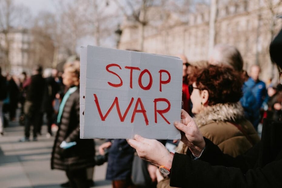What AI Political Wars Mean for Your Business Strategy