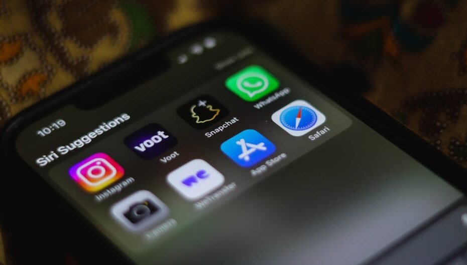 How Apple's New Siri App Changes Conversational AI Forever